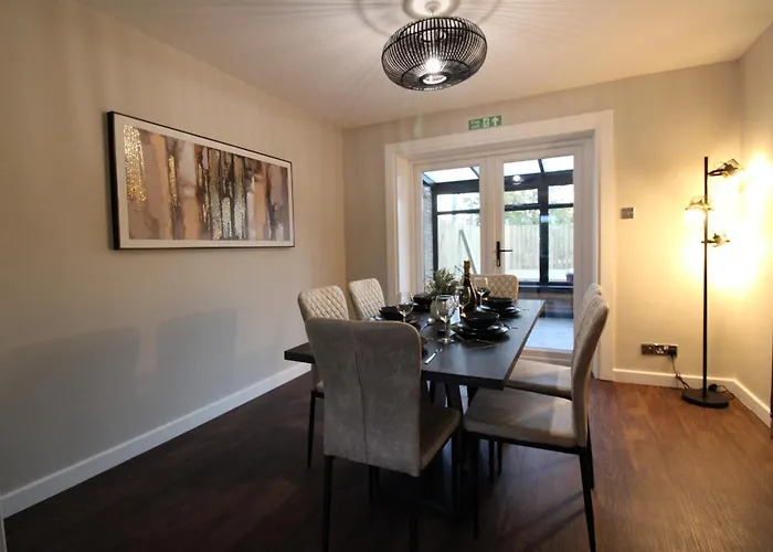 公寓 West Luxury 5 Bedroom