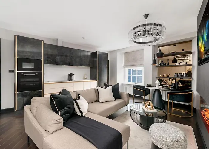 Apartman Near Transport - Hot Tub - Fireplace - Sleeps 2