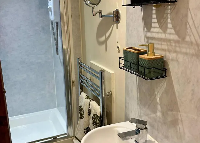 דירה Lovely Quiet Flat Near Centre *