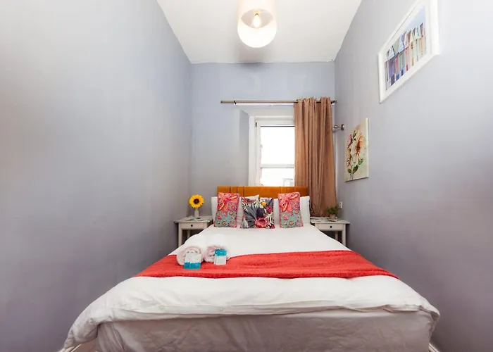 Calm, Cosy & Near Meadows 10 Apartamento *