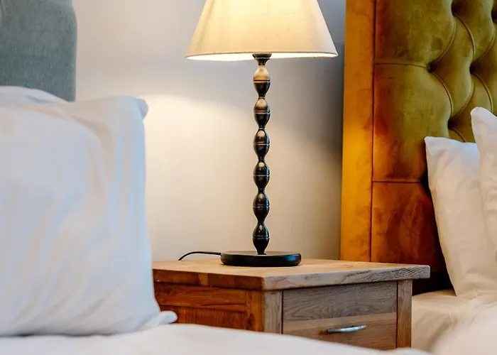 Lejlighed Weston's Penthouse Sleep 11, 8 Beds Free Parking