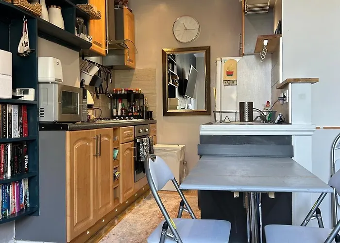 Charming Leith Retreat - Walk To The Shore Апартаменты *