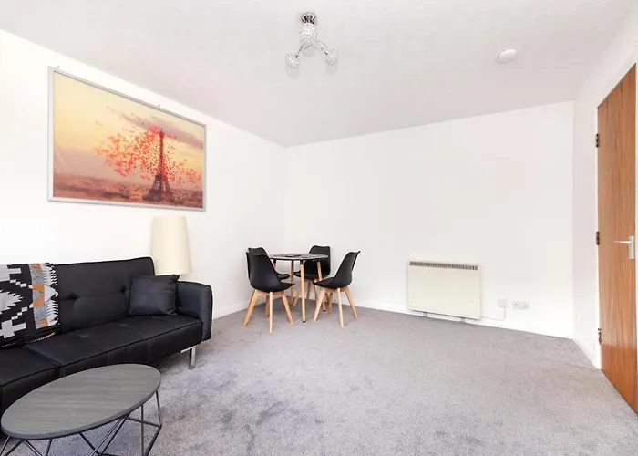 Morningside 2-bedroom - Ground Floor 公寓 *