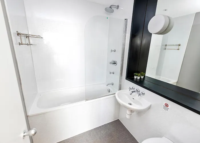 Joivy Meadows Park En-suite Apartmán