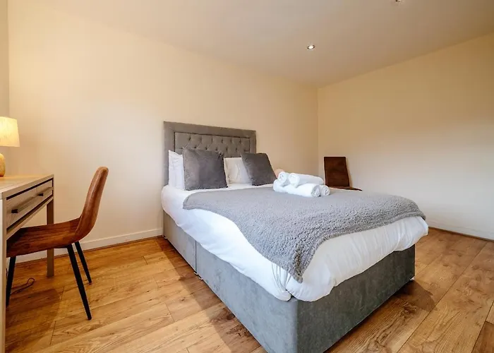 Bottom Of Royal Mile 7 Beds Sleeps 12 3 Bthrooms * Edynburg