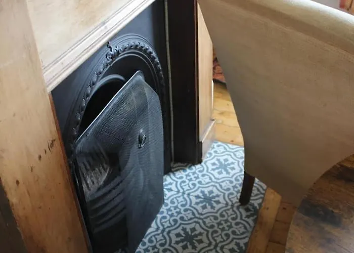 Charming Flat For Couples & Families Edimburgo