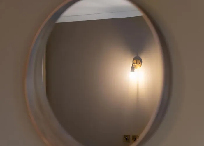 Апартаменты Pilrig Modern 2 Bedroom - *