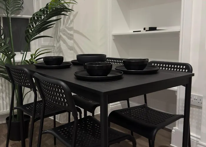 Modern & Cozy In Leith Walk アパート