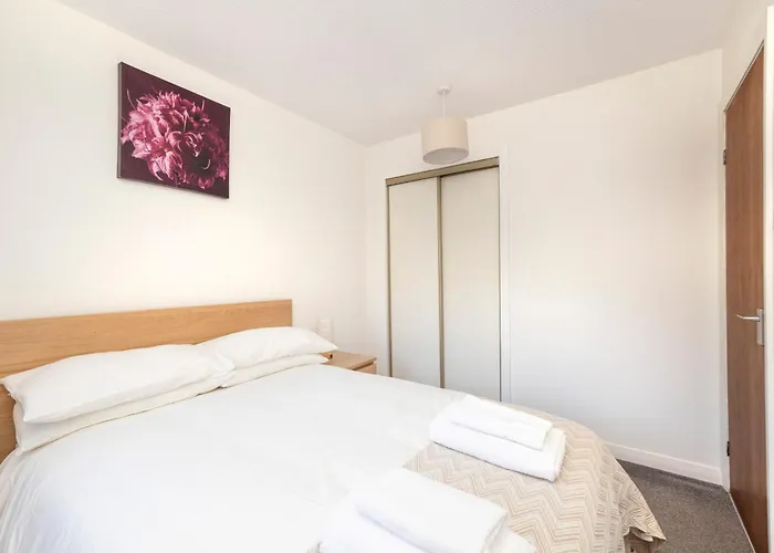 Morningside 2-bedroom - Ground Floor