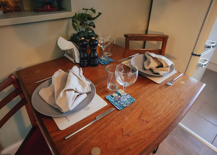 Snug 1 Bed In Edinburgh's Juniper * Édimbourg