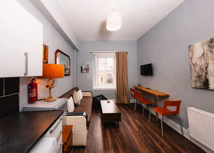 Calm, Cosy & Near Meadows 10 Apartamento *