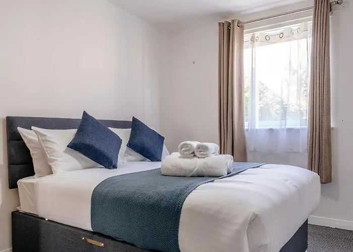 Elliot's Place Free Parking Sleep 4 Cosy