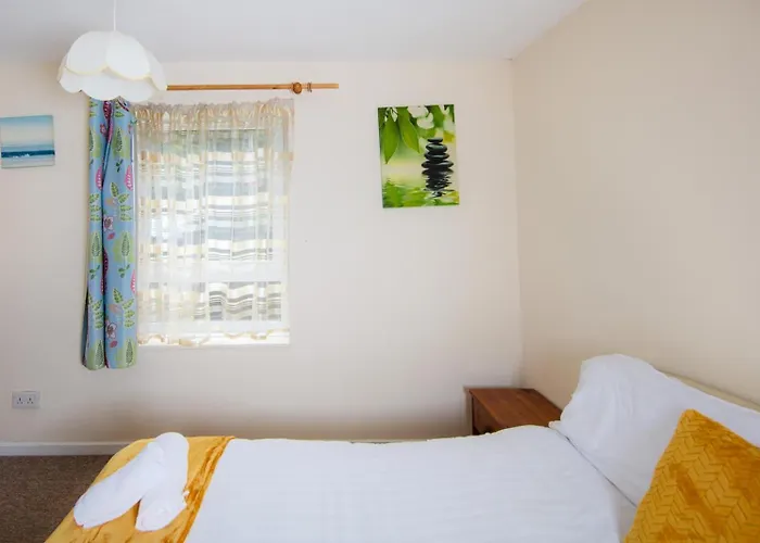Cosy Arthurs Seat View 4 Bdrm Апартаменты Эдинбург