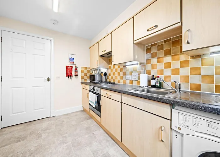 St Clair 2 Bedroom - Leigh, *