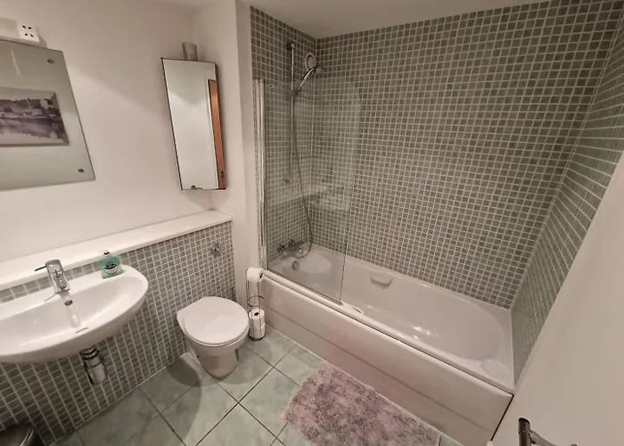 Διαμέρισμα Spacious, Sunny Leith