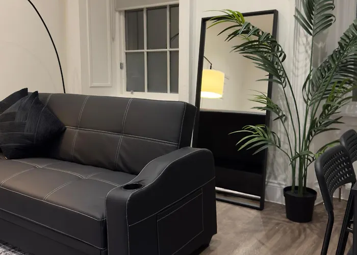 Modern & Cozy In Leith Walk דירה אדינבורו