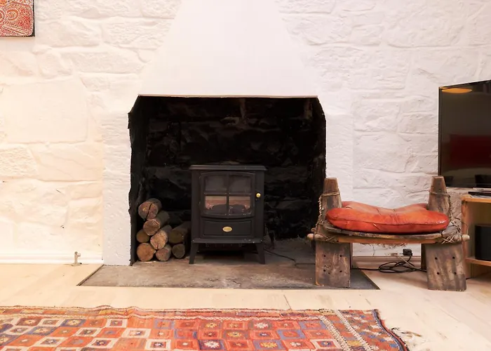 Chic 1-bedroom In New Town Apartment *