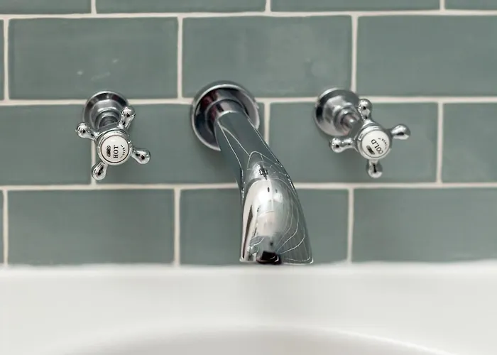 Victorian - Centre - Free Car Space Appartamento