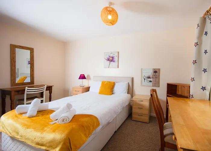 Cosy Arthurs Seat View 4 Bdrm Edinburgh