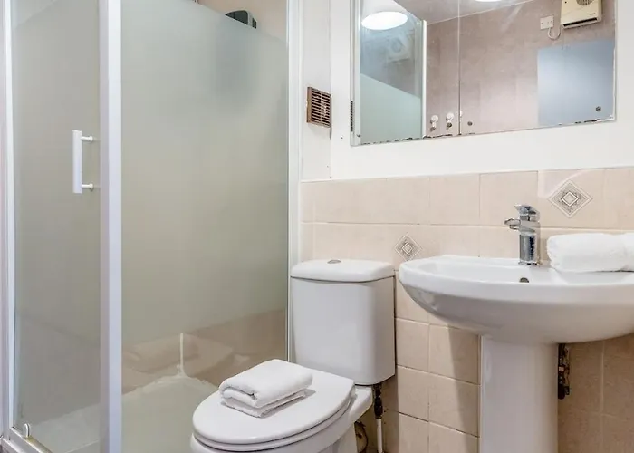 Apartman Elliot's Place Free Parking Sleep 4 Cosy *