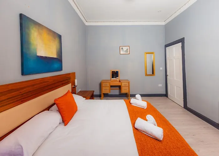 Apartment Calton Hill City-centre 3 Bdrm