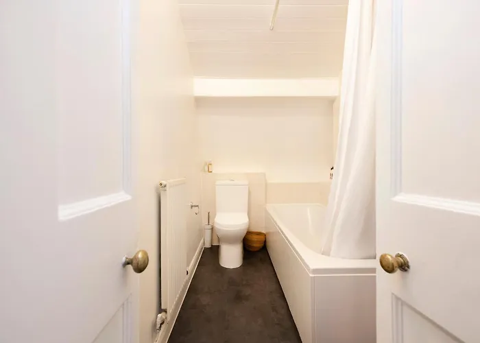Appartamento Chic 1-bedroom In New Town Edimburgo