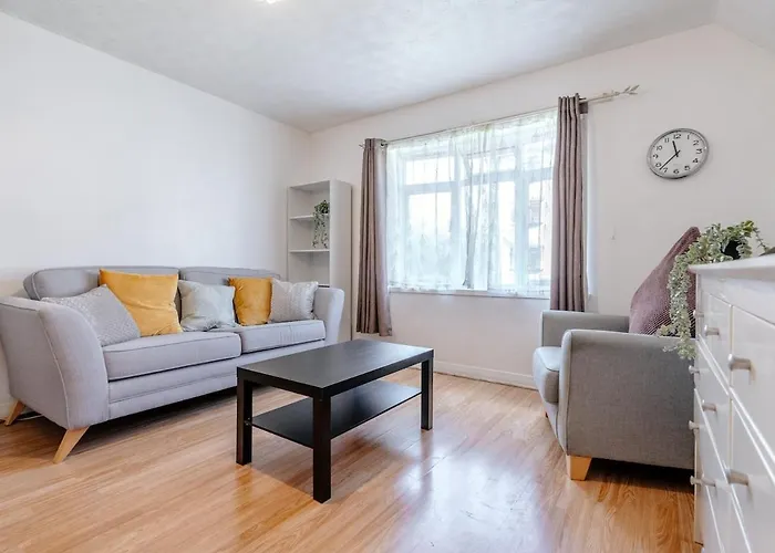 Elliot's Place Free Parking Sleep 4 Cosy Apartamento