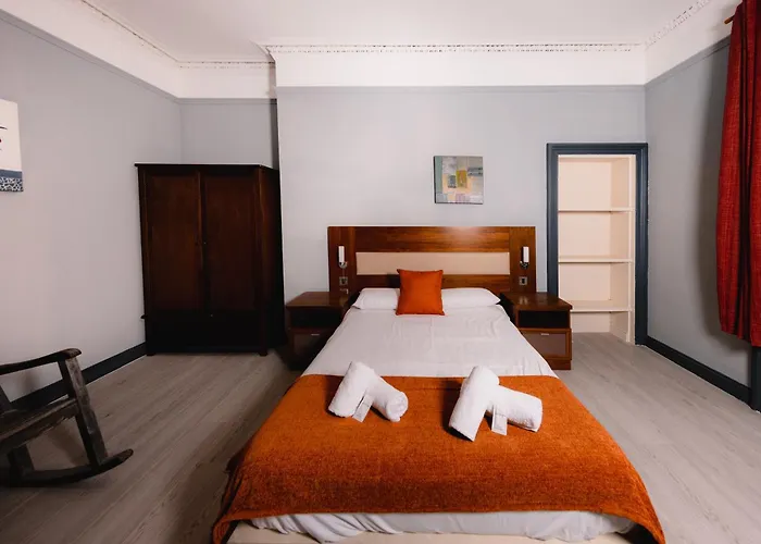 Lovely By Calton Hill Apartamento