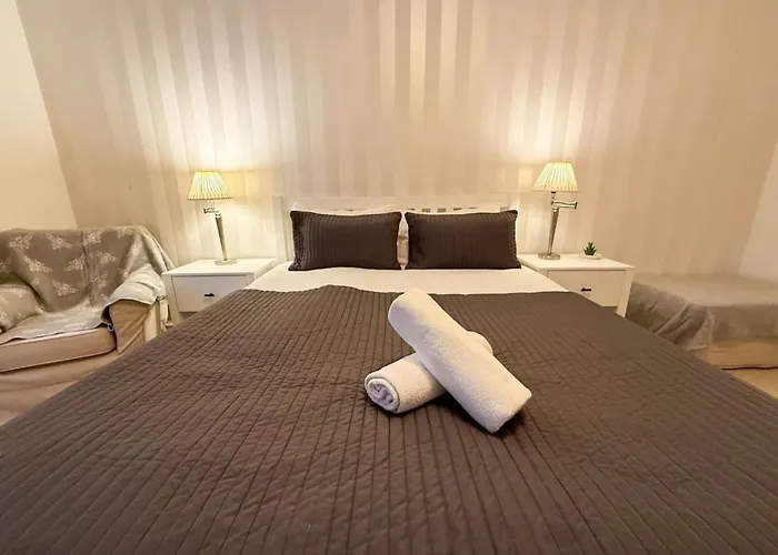 The Garden Flat Апартаменты *