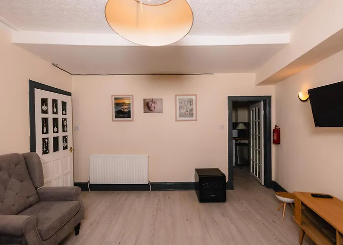 Charming And Spacious Getaway 3 Apartmán