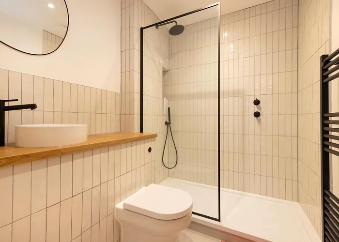 Stylish 2-bedroom In Leith * אדינבורו