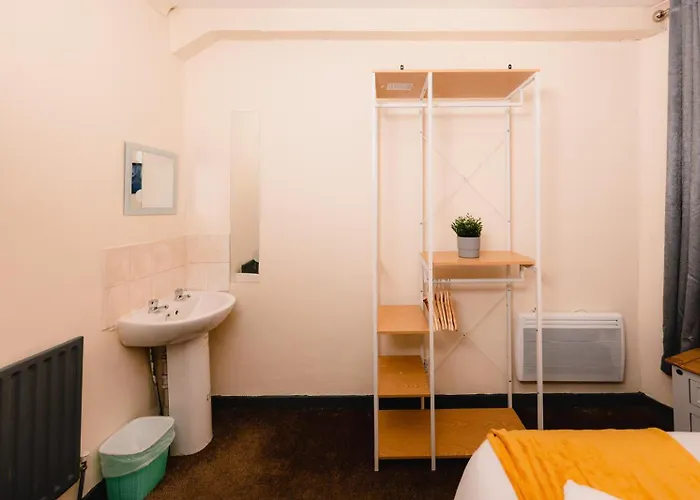 Cosy And Charming Old Town Apartment Edinburgh