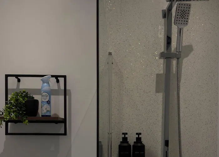 Cosy Modern On Leith Walk Appartement