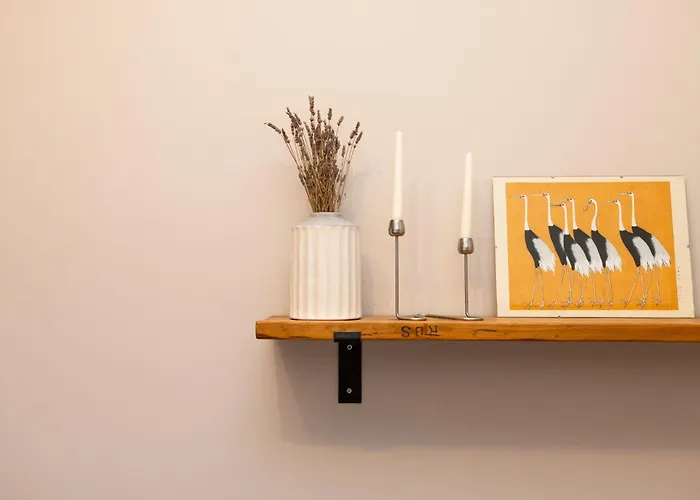 Stylish 2-bedroom In Leith Appartement