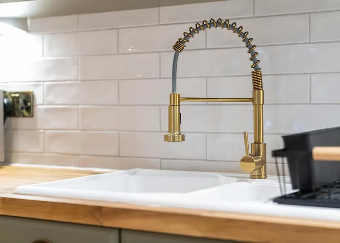 Pilrig Modern 2 Bedroom -