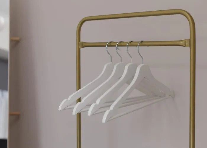 شقة Victorian - Centre - Free Car Space *