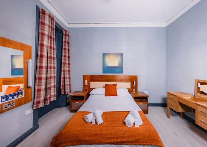 Calton Hill City-centre 3 Bdrm * Edinburgh