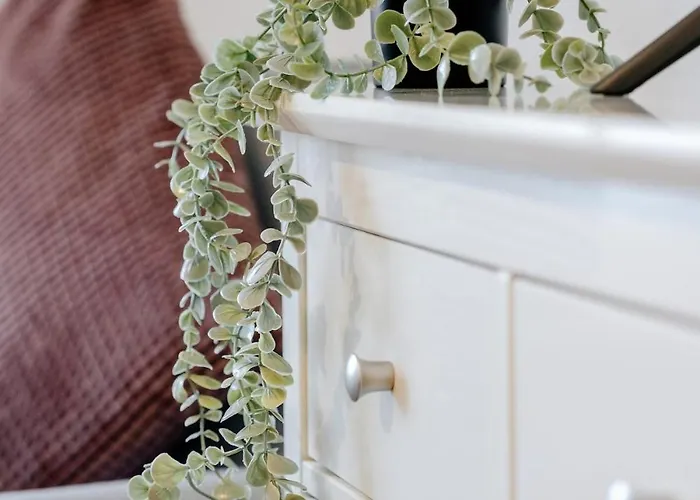 Elliot's Place Free Parking Sleep 4 Cosy