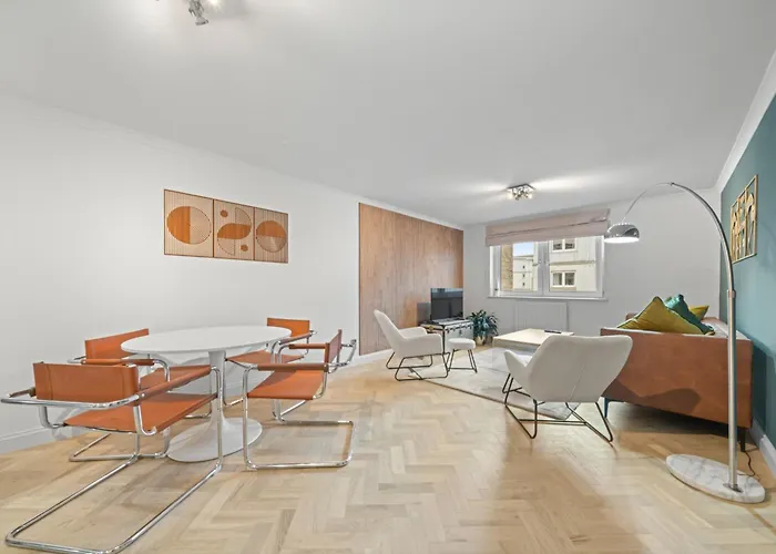 Pilrig Modern 2 Bedroom - Эдинбург