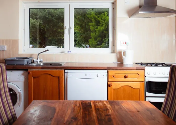 Cosy Arthurs Seat View 4 Bdrm *