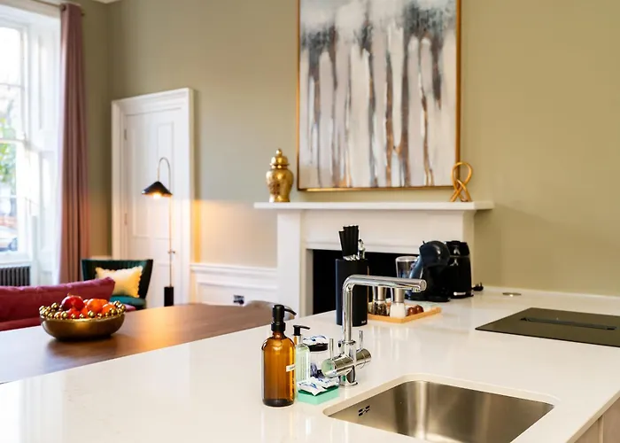 Dragon Luxury At Rutland Square * Edinburgh