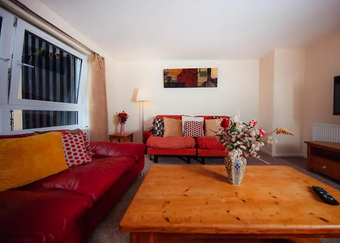 Cosy Arthurs Seat View 4 Bdrm * Эдинбург