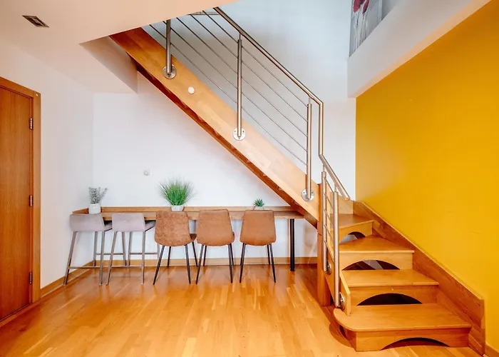 Weston's Penthouse Sleep 10, 6 Beds Free Parking Διαμέρισμα