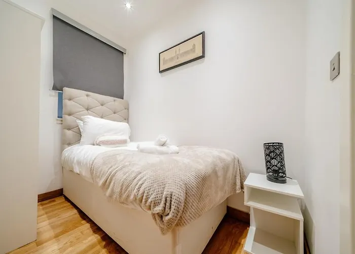 Apartman Milton's Place Sleeps 5, 10 Minutes Walk To Royal Mile