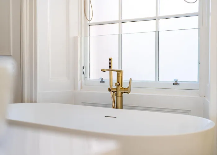 Dragon Luxury At Rutland Square * 에든버러