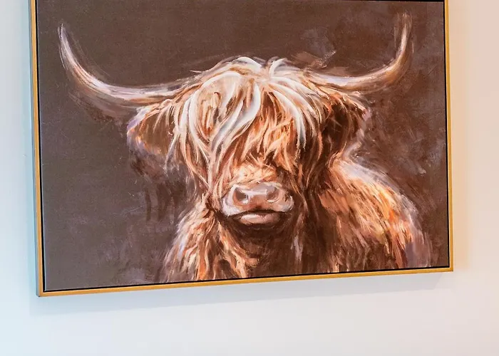 Weston's Penthouse Sleep 10, 6 Beds Free Parking דירה אדינבורו