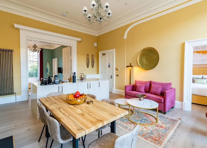 Dragon Luxury At Rutland Square * Edinburgh