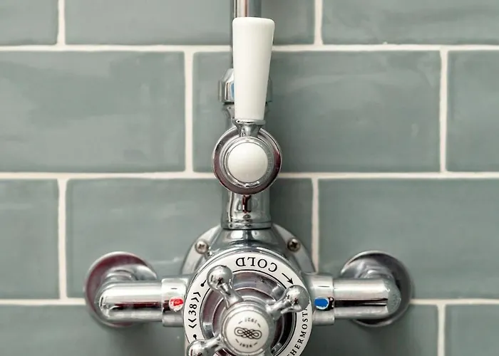 Victorian - Centre - Free Car Space Apartman *