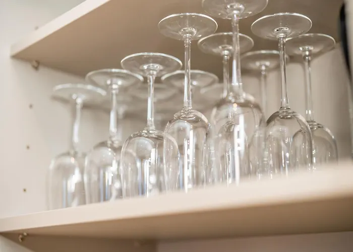 아파트 Dragon Luxury At Rutland Square *