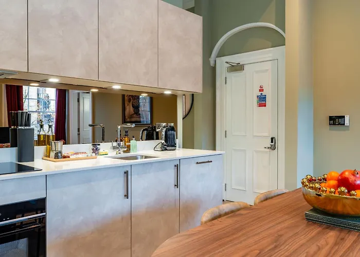 Apartment Dragon Luxury At Rutland Square Edinburgh